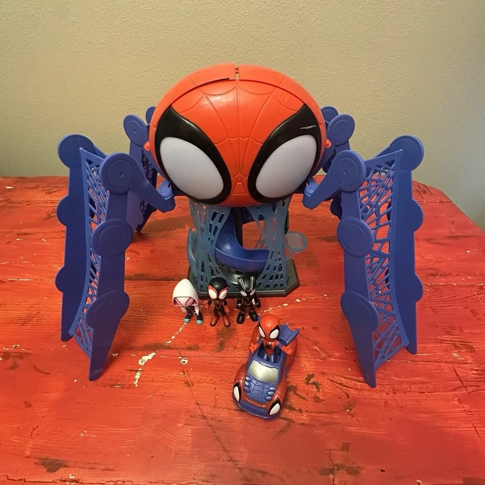 Marvel Spidey And His Amazing Friends Web Crawler HQ Playset W/ 4 Figures w/ Car